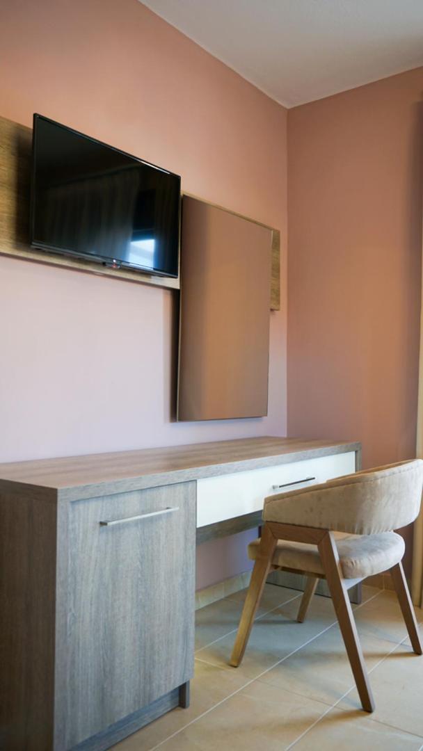 Agnes Deluxe Hotel Pefkochori Chambre photo
